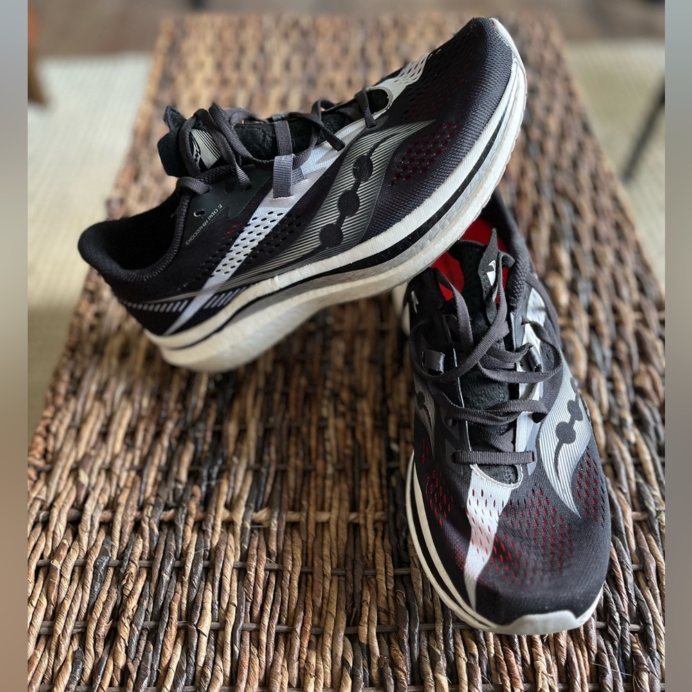 Saucony Endorphin Pro 2 Running Shoes Sz 10.5